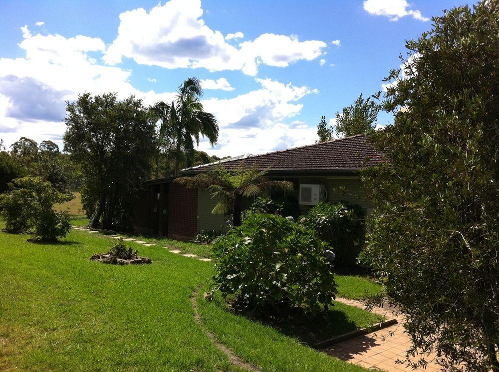 Motel Sinclairs Country Retreat Conjola Exterior foto